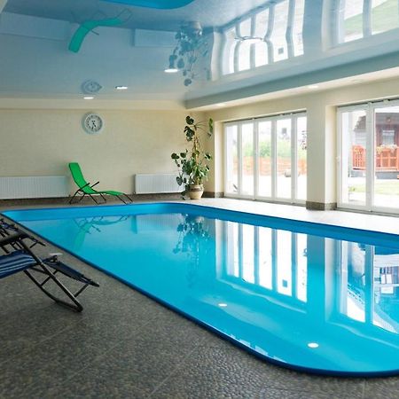 Family Hotel Kaskad 부코벨 외부 사진